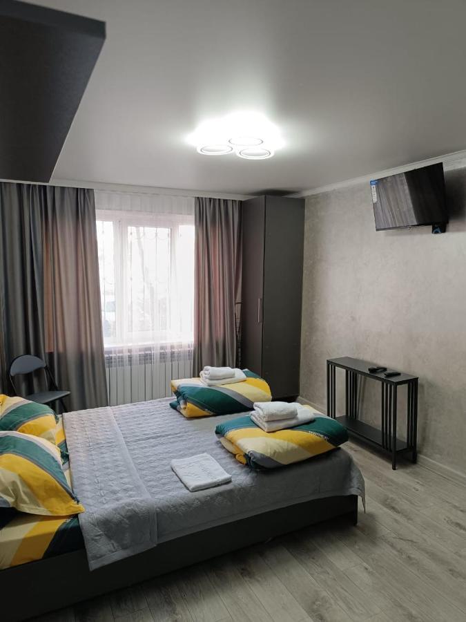 Apart 41 Almaty Luaran gambar