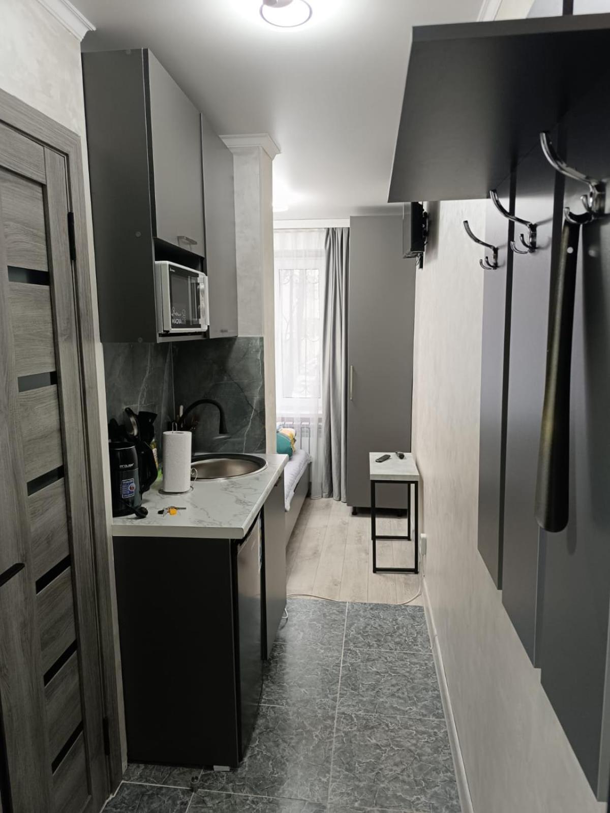 Apart 41 Almaty Luaran gambar
